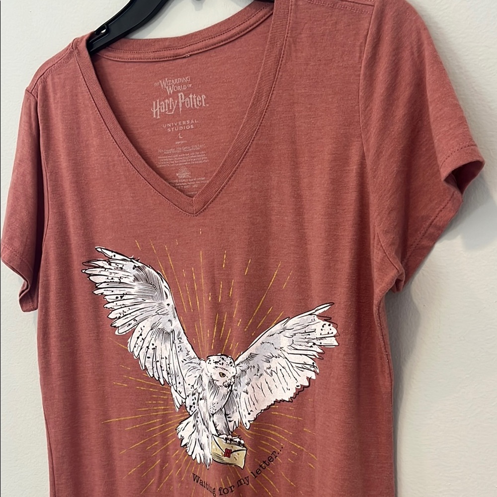 Harry Potter  Wizard World Warner Bros. Women's Rust Graphic Tee Size L.